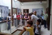 photo2